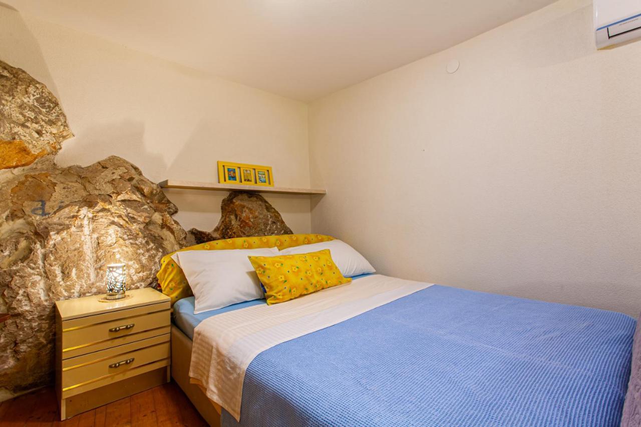 Room M Cres Exterior foto