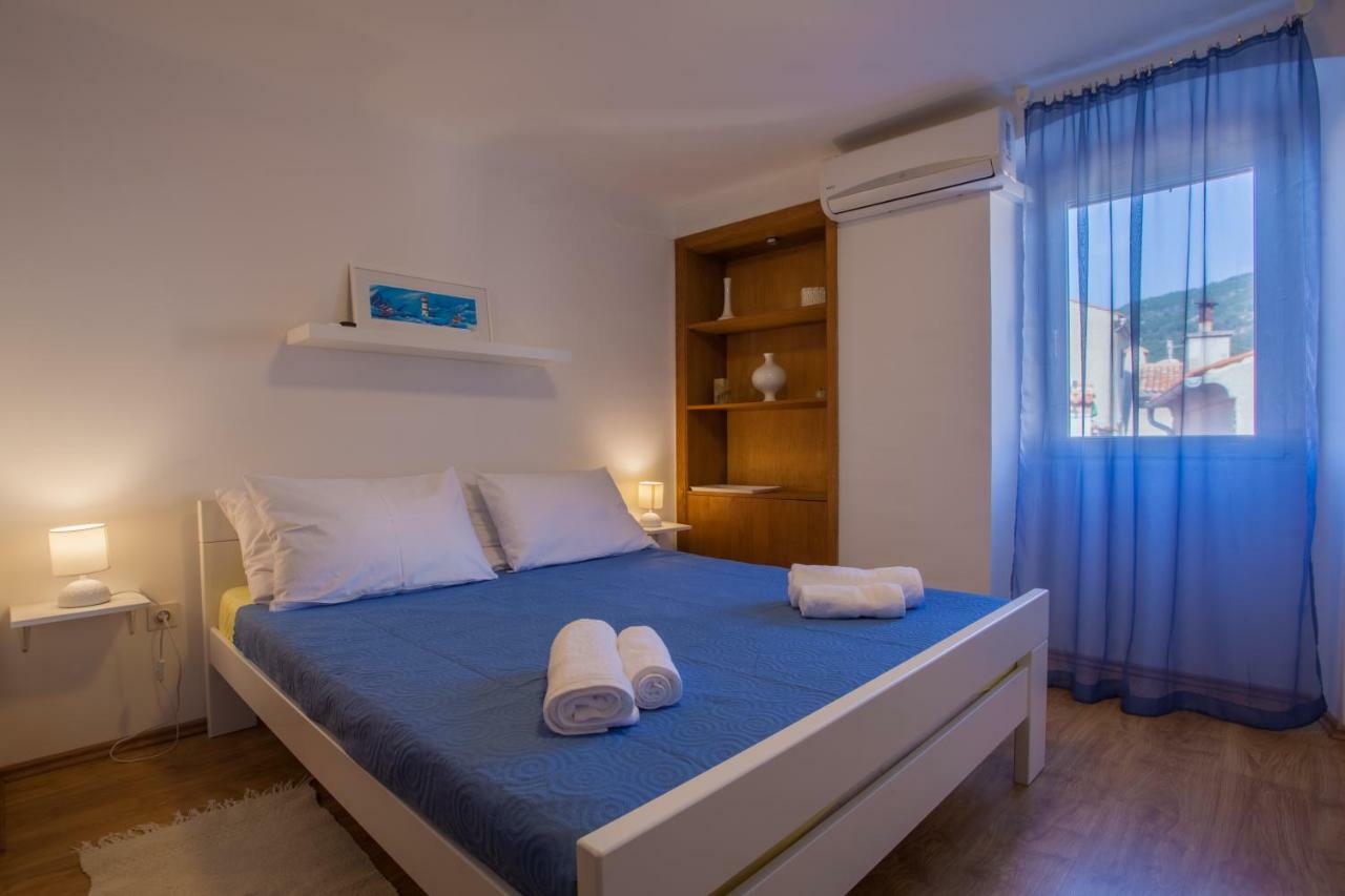 Room M Cres Exterior foto